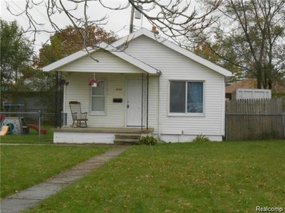 2049 Morris Ave, Lincoln Park, MI, 48146