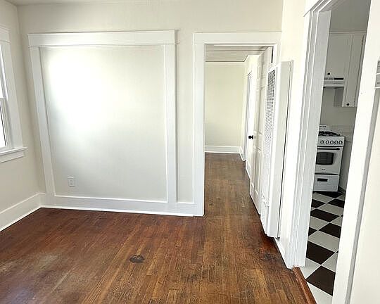 2nd image of 1806 9th St