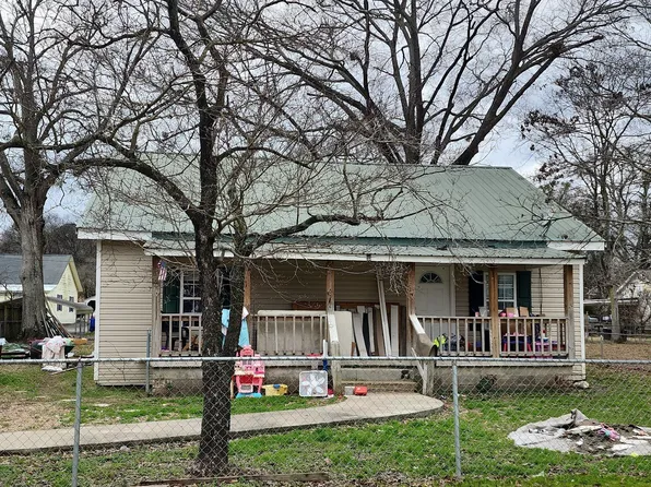 191 Elm St, Trion, GA 30753