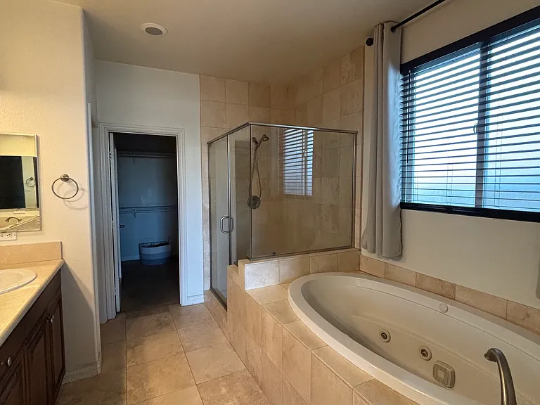 595 Vista Bonita Dr — Photo 28