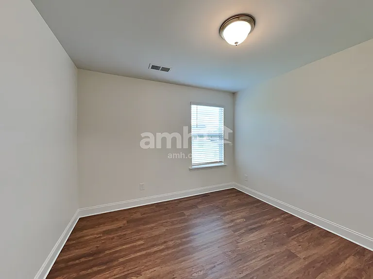 109 Twin River Dr — Photo 29