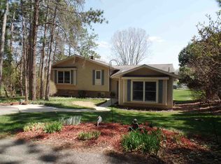 182 Pine Hill Lake Dr, Horton, MI 49246