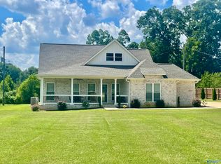 15535 Market St, Moulton, AL 35650