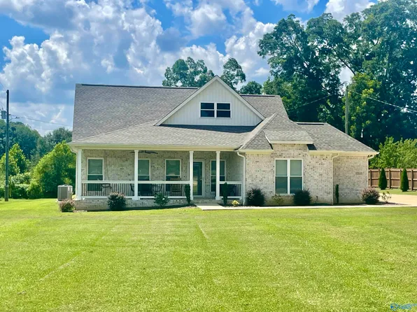 15535 Market St, Moulton, AL 35650