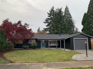 935 NE 193rd Ave, Portland, OR