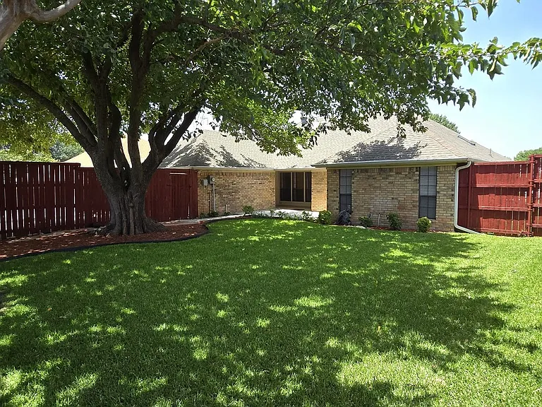 4216 Marshall Ct — Photo 28