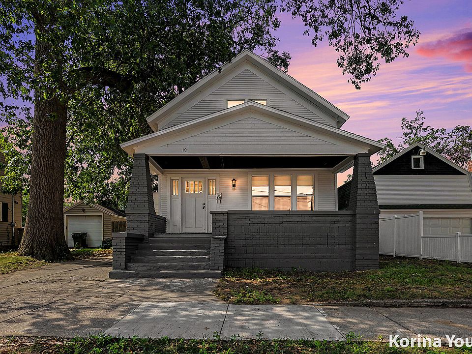 1st image of 19 Irwin Ave