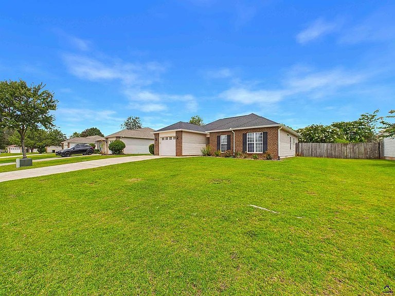 324 Tyson Glen Dr — Photo 6