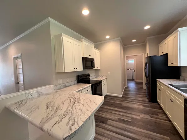 2619 Victoria Pl, Crestview, FL 32536