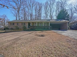 752 Mountainbrooke Cir, Stone Mountain, GA 30087