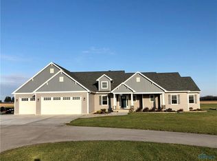 14610 New Rochester Rd, Pemberville, OH 43450