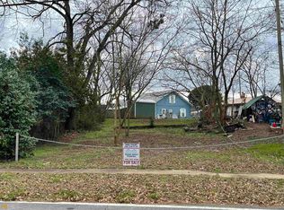 54 Madison St, Commerce, GA 30529