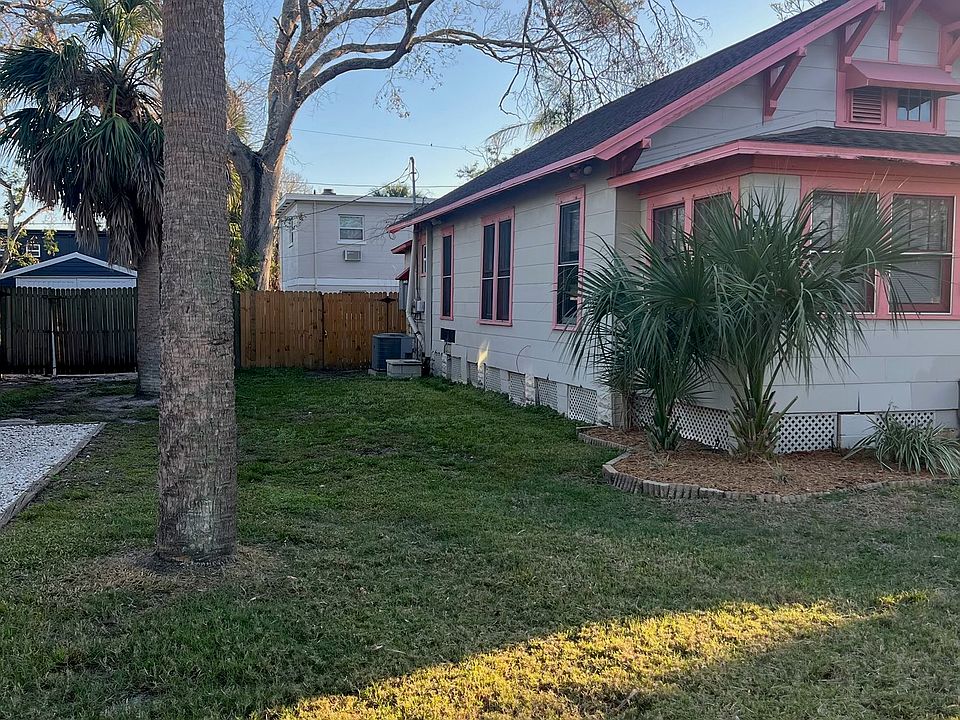 side yard in front