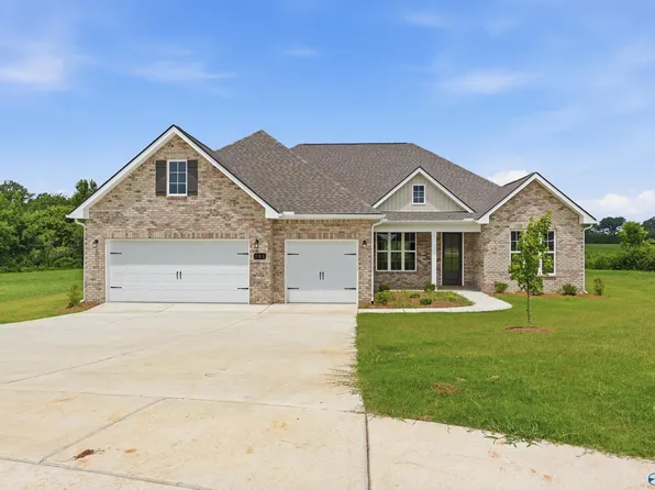 201 Applewood Ct, Huntsville, AL 35811