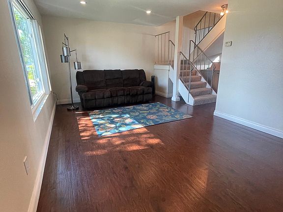 2nd image of 9468 Carlton Oaks Dr Unit E