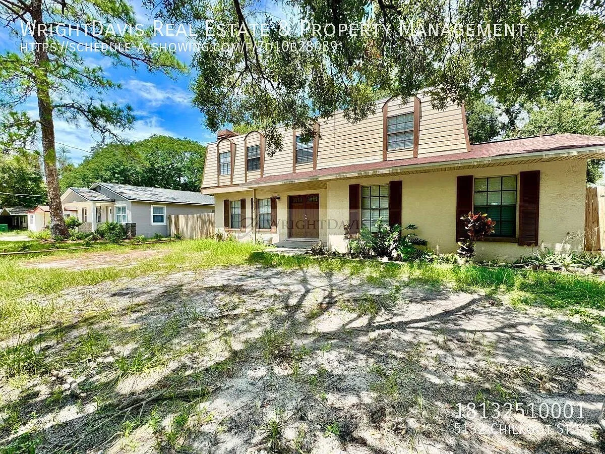 Beautifully Updated 4/3 Home in Tampa — Photo 2