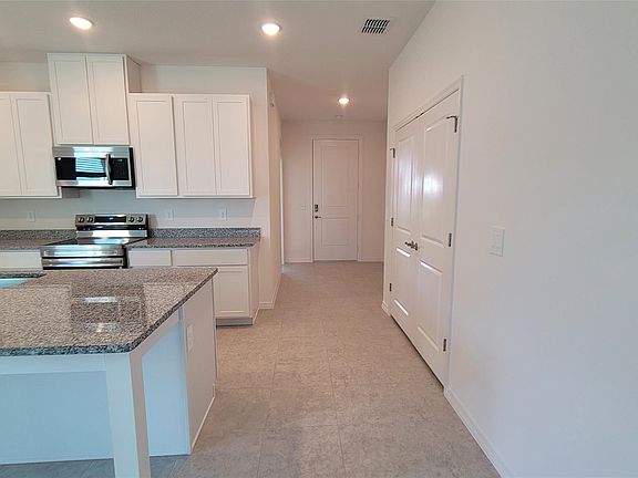 4th image of 2049 SE Aneci Street