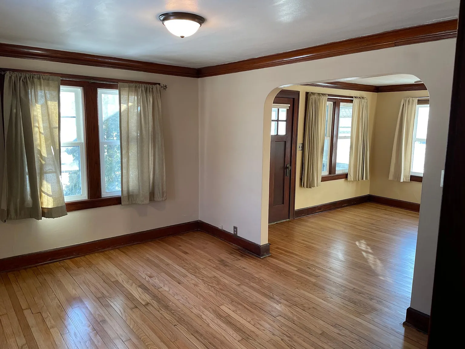 400 S Washington Ave — Photo 3