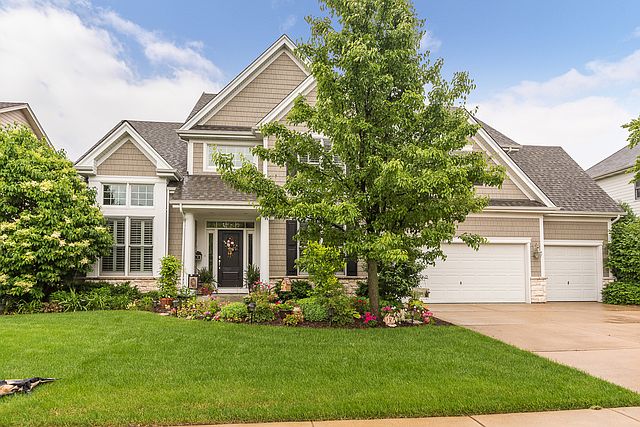 1st image of 803 Farm Dr