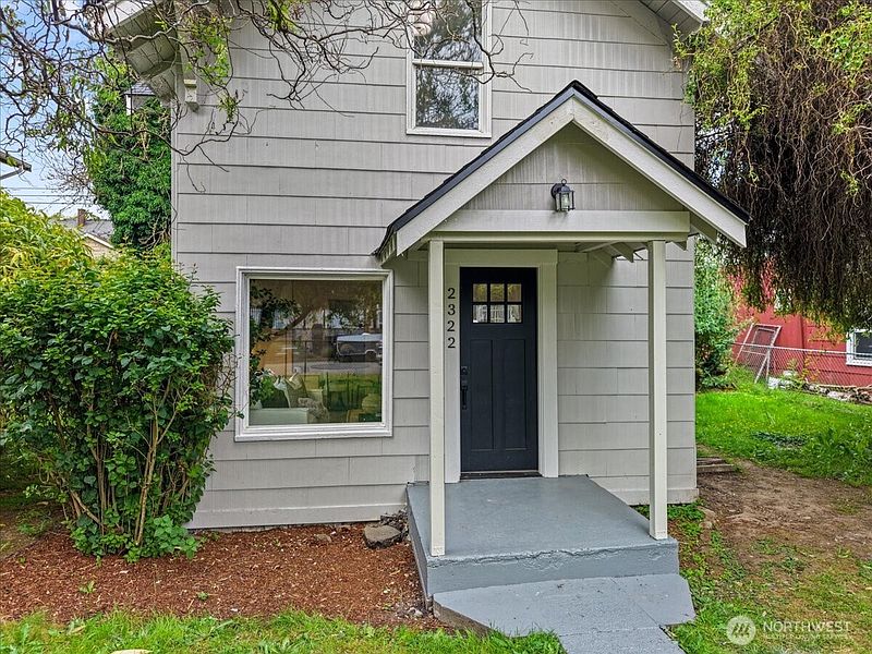 2nd image of 2322 S Ash Street
