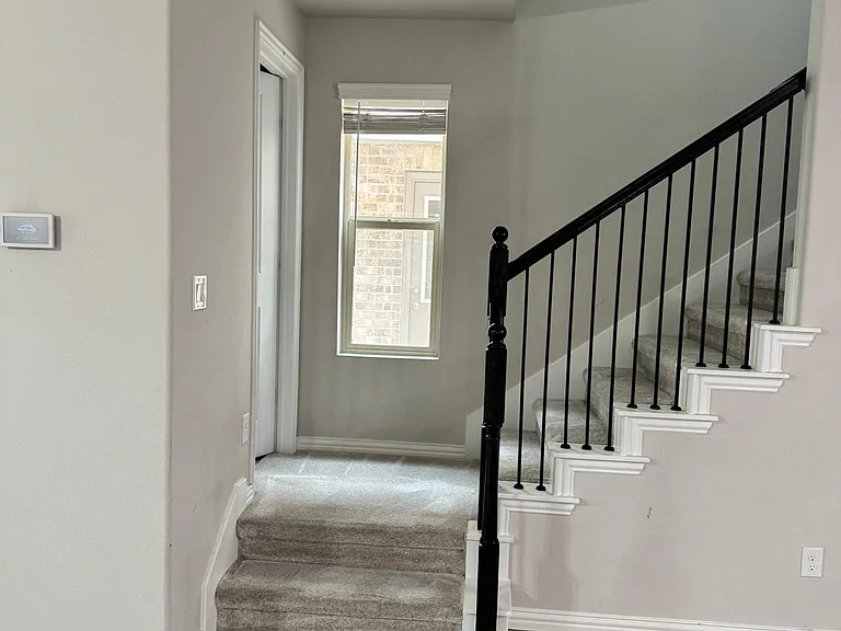 4132 Stockyard Station Ln — Photo 6