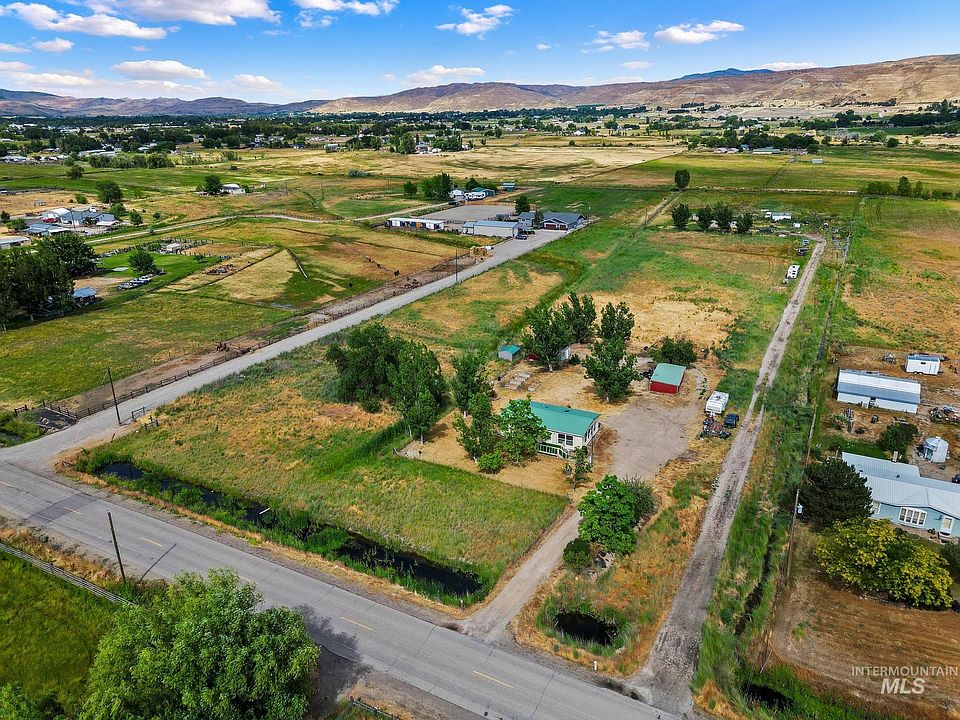 1st image of 3680 Mill Rd