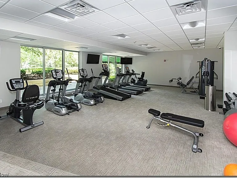 2112 Acacia Park Dr #220 — Photo 22