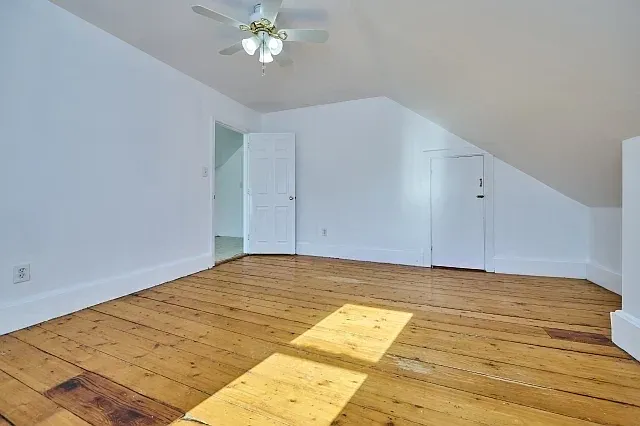 3 bed, 1400 sqft, $4,000 — Photo 3