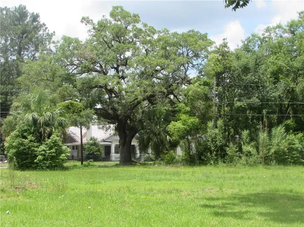 601 N Nicholls St, Waycross, GA 31503