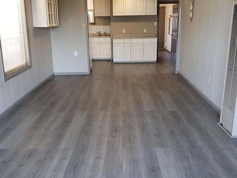 2935 Federal Ave — Photo 5