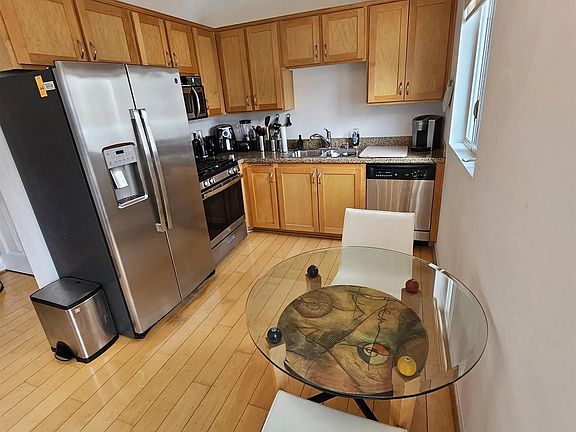 2nd image of 450 J St Unit 5161