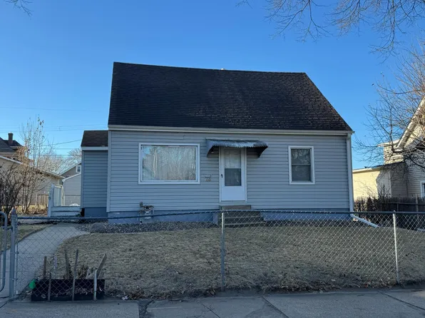 100 Lawson Ave W, Saint Paul, MN 55117