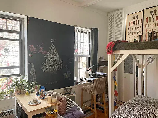 Rented by Compass | media 6