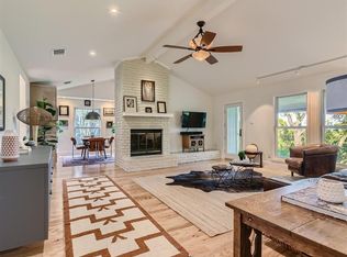 6904 Chinook Dr, Austin, TX 78736