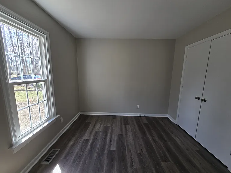 1600 Porters Mill Ter — Photo 20