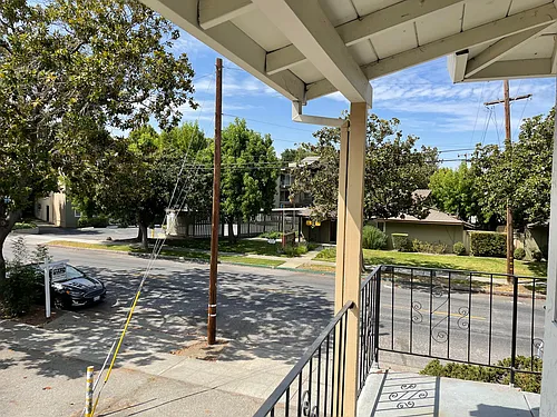 422 S Bernardo Ave Photo 1