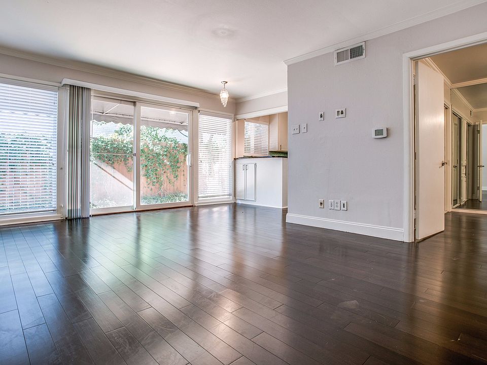 1st image of 4712 Abbott Ave #105