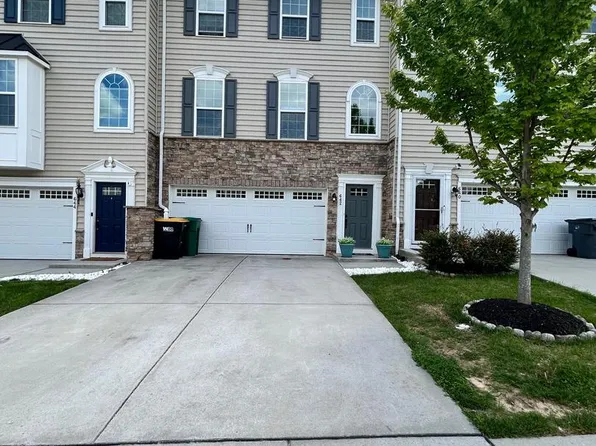 642 Barrie Rd, Middletown, DE 19709