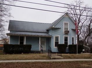 201 Spring St, Decherd, TN 37324