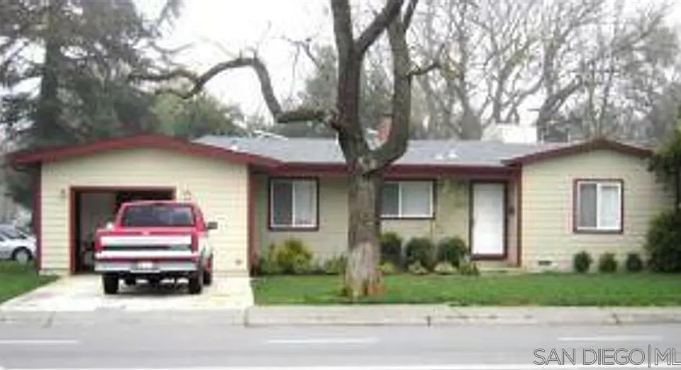 752 Anderson Rd