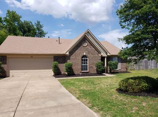 1586 Madison Cv W, Southaven, MS 38671