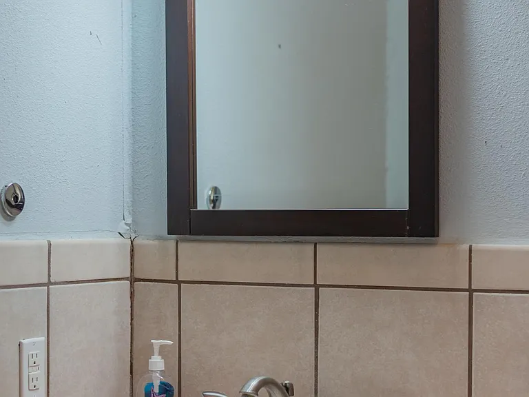 308 Warren St #1 — Photo 10