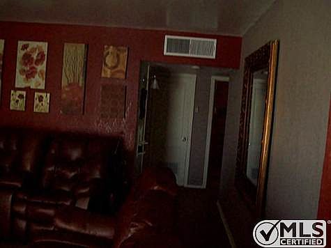5th image of 1112 Saint Johns Dr