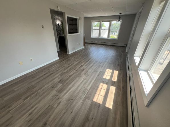 10729 Main St UNIT 4