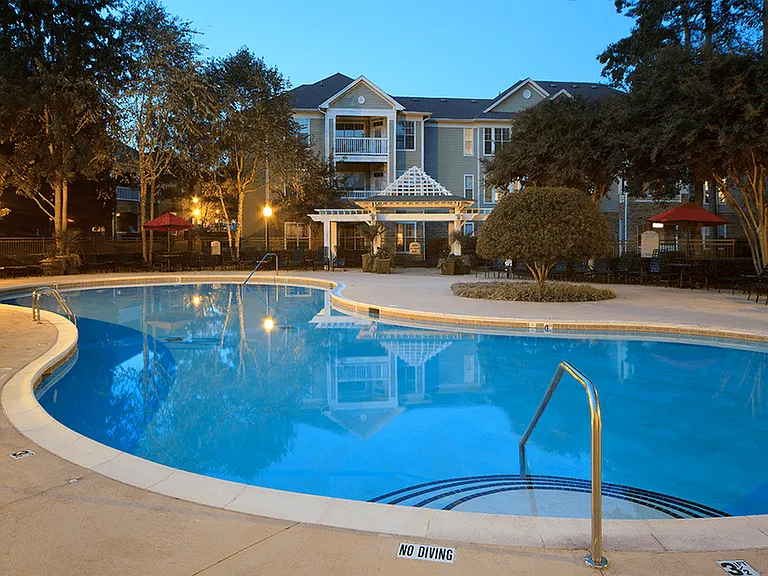 Create memories poolside at our vibrant apartment community