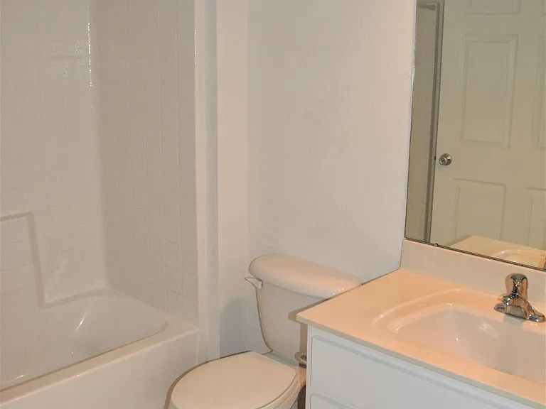 7392 Mead Dr — Photo 28