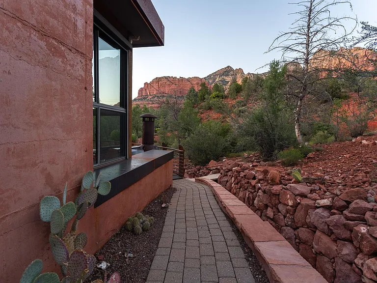 45 Thompson Trl — Photo 52