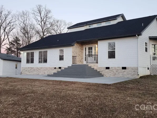 12 Poplin Rd, Polkton, NC 28135