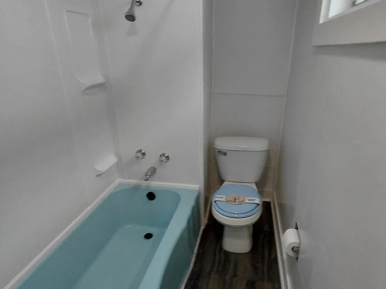 32 Haendel St #1 — Photo 2