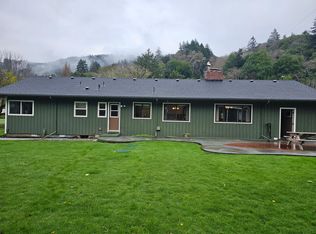 98458 N Bank Chetco River Rd, Brookings, OR 97415
